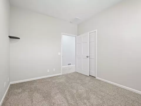 Bedroom - 31904 Cedarcroft Rd, Acton, CA 93510 photo 2 of 3