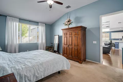 Bedroom - 43928 Windrose Pl, Lancaster, CA 93536 photo 4 of 5