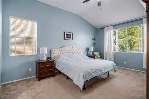Bedroom - 43928 Windrose Pl, Lancaster, CA 93536 photo 2 of 5