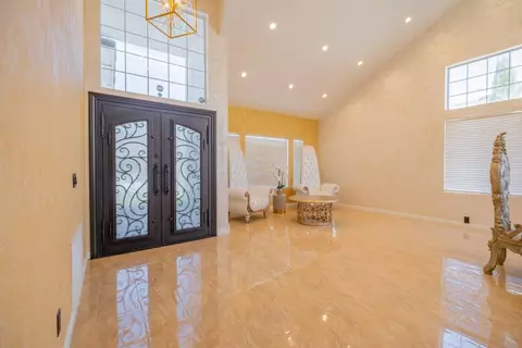 Entry Way - 40532 Gorham Ln, Palmdale, CA 93551 photo 1 of 2