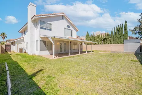 Exterior - 40532 Gorham Ln, Palmdale, CA 93551 photo 3 of 7