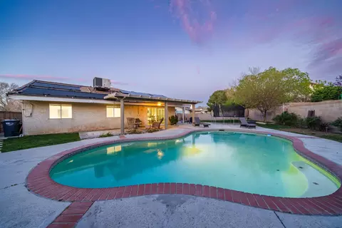 Exterior - 3126 Stevey Way, Lancaster, CA 93536 photo 9 of 10