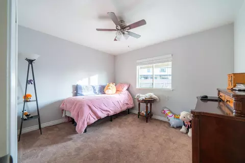 Bedroom - 3126 Stevey Way, Lancaster, CA 93536 photo 2 of 6