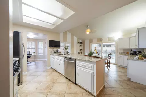 Kitchen - 3126 Stevey Way, Lancaster, CA 93536 photo 2 of 5