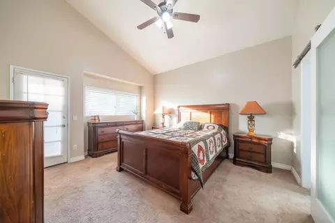 Bedroom - 3126 Stevey Way, Lancaster, CA 93536 photo 4 of 6