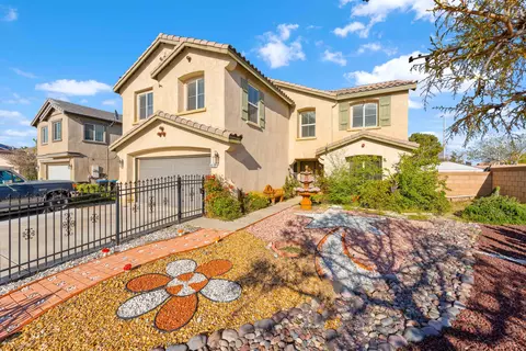 45130 Palm Ln, Lancaster, CA 93535