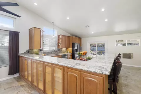 6250 Jonathon St, Lancaster, CA 93536 photo 16