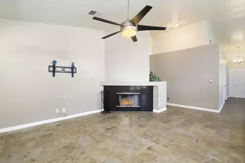 6250 Jonathon St, Lancaster, CA 93536 photo 10