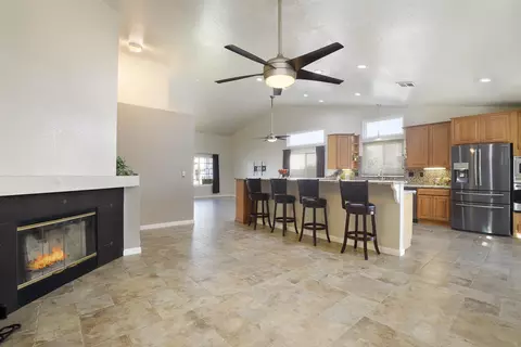 6250 Jonathon St, Lancaster, CA 93536 photo 12