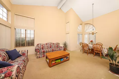 Living - 658 Martha Ct, Lancaster, CA 93535 photo 1 of 2