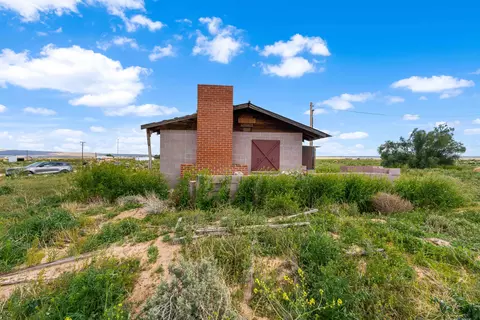 Exterior - 12 Tamarick Rd, Cantil, CA 93519 photo 3 of 3