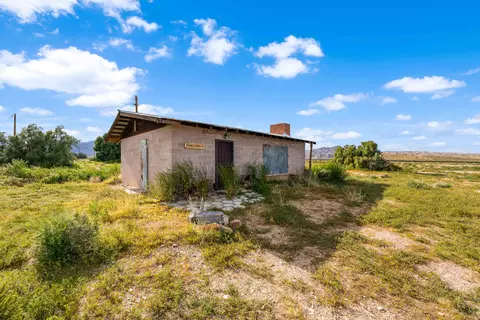 Exterior - 12 Tamarick Rd, Cantil, CA 93519 photo 1 of 3