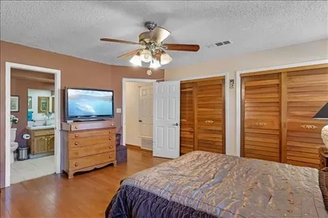 Bedroom - 24401 Hart Dr, Tehachapi, CA 93561 photo 6 of 6