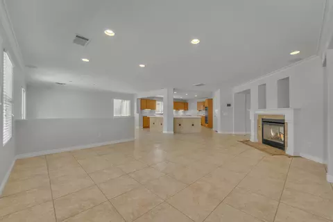 Living - 4303 Olivera Pl, Lancaster, CA 93536 photo 1 of 5