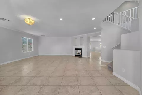 Living - 4303 Olivera Pl, Lancaster, CA 93536 photo 2 of 5
