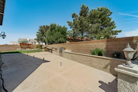View/Area - 4303 Olivera Pl, Lancaster, CA 93536 photo 3 of 3