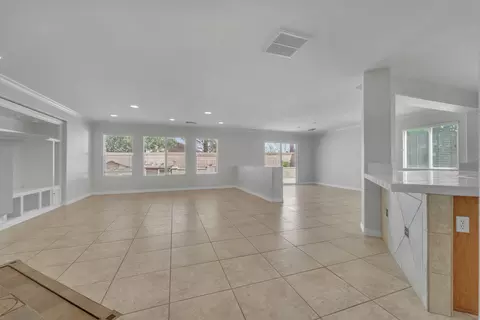 Other - 4303 Olivera Pl, Lancaster, CA 93536 photo 3 of 5