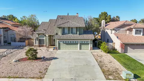 5759 Avenue M4 W, Quartz Hill, CA 93536
