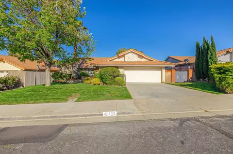 40728 Via Valor, Palmdale, CA 93551