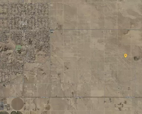 20800 Avenue P E, Palmdale, CA 93591 photo 2