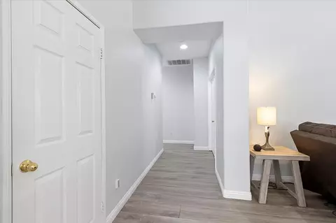Entry Way - 3433 Tamarisk Dr, Palmdale, CA 93551 photo 1 of 1