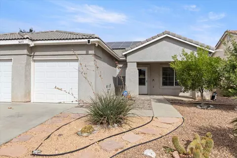 Exterior - 3433 Tamarisk Dr, Palmdale, CA 93551 photo 2 of 9