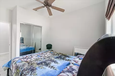 Bedroom - 3433 Tamarisk Dr, Palmdale, CA 93551 photo 8 of 8