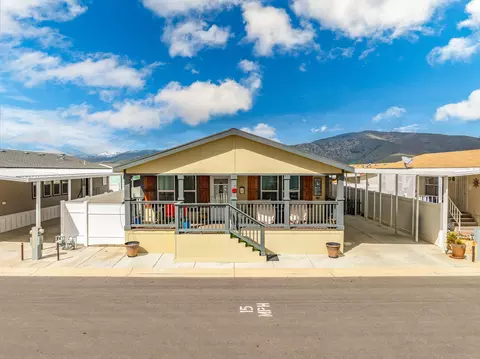 600 Dennison Rd S #SPC 50, Tehachapi, CA 93561