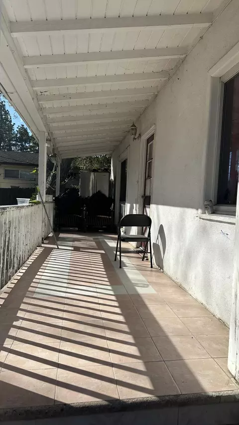 9752 Tujunga Canyon Blvd, Tujunga, CA 91042 photo 5