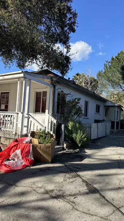 9752 Tujunga Canyon Blvd, Tujunga, CA 91042 photo 4