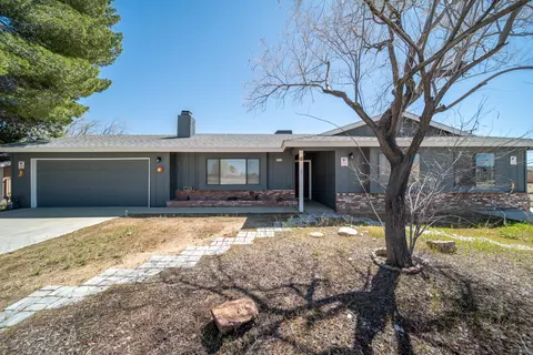 9310 Columbine Ave, California City, CA 93505