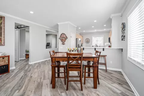 Dining - 43519 Hampton St, Lancaster, CA 93536 photo 2 of 3