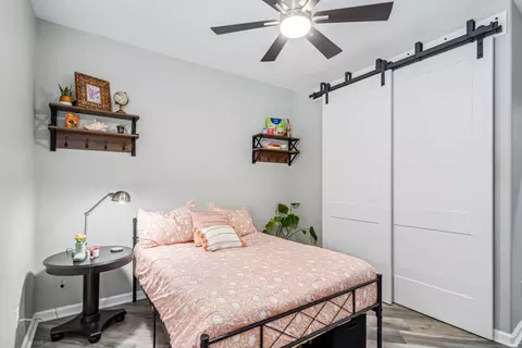Bedroom - 43519 Hampton St, Lancaster, CA 93536 photo 5 of 6