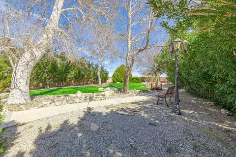 Exterior - 3851 Paula Ln, Lancaster, CA 93535 photo 6 of 14