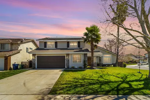 40420 Aster Pl, Palmdale, CA 93551