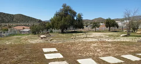 Exterior - 33649 Cattle Creek Rd, Acton, CA 93510 photo 7 of 7