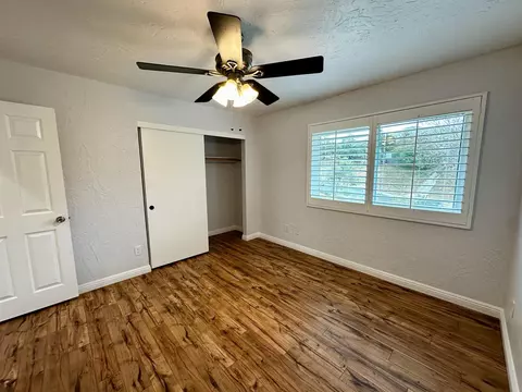 Bedroom - 33649 Cattle Creek Rd, Acton, CA 93510 photo 1 of 4