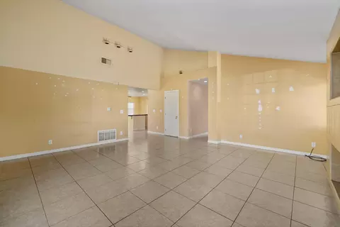 Living - 44519 Benald St, Lancaster, CA 93535 photo 4 of 4