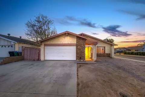 44519 Benald St, Lancaster, CA 93535