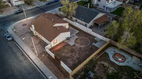 View/Area - 44519 Benald St, Lancaster, CA 93535 photo 3 of 3