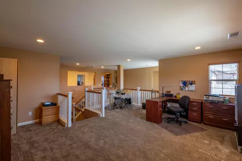 6035 Ryans Pl, Lancaster, CA 93536 photo 14