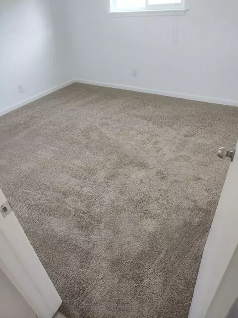 38621 33rd St E St E, Palmdale, CA 93550 photo 4