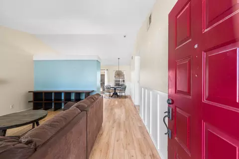 Entry Way - 44222 Hampton St, Lancaster, CA 93536 photo 1 of 1