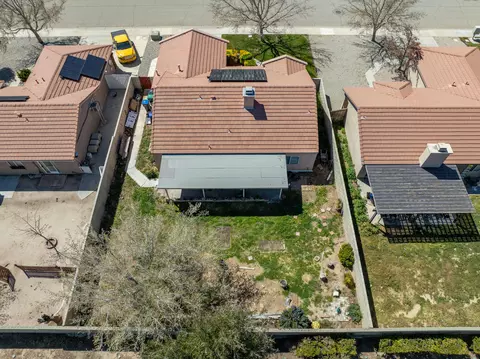 View/Area - 6121 Golding Dr, Lancaster, CA 93536 photo 3 of 3