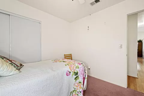 Bedroom - 6121 Golding Dr, Lancaster, CA 93536 photo 4 of 4