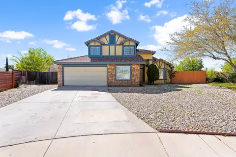 38004 Boxthorn St, Palmdale, CA 93552