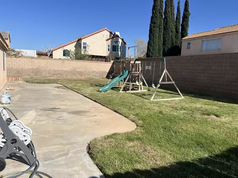 5068 Adobe Dr, Palmdale, CA 93552 photo 15