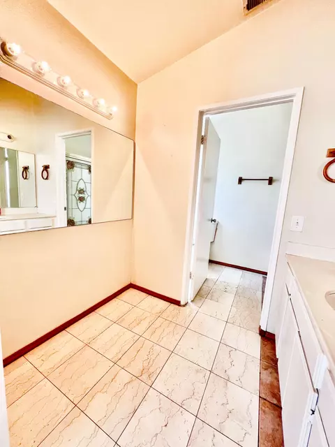 5068 Adobe Dr, Palmdale, CA 93552 photo 13