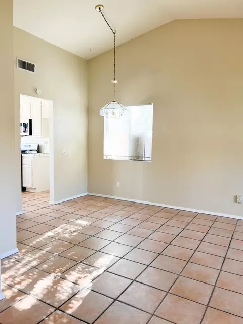 5068 Adobe Dr, Palmdale, CA 93552 photo 3