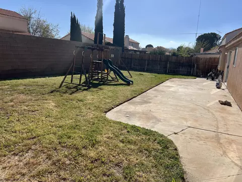 5068 Adobe Dr, Palmdale, CA 93552 photo 16
